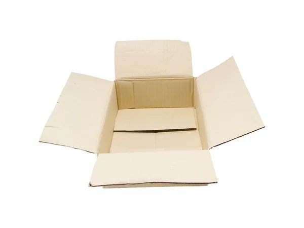 Beyaz arkaplanda izole edilmiş boş karton kutu — Stok fotoğraf