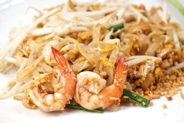 Estilo de comida tailandesa, fideos de arroz fritos (Pad Thai ) — Foto de Stock