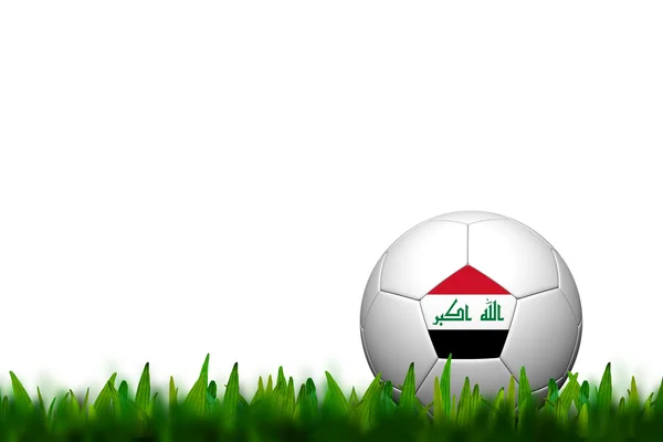 Pallone da calcio 3D Iraq Bandiera Patter su erba verde su dorso bianco — Foto Stock