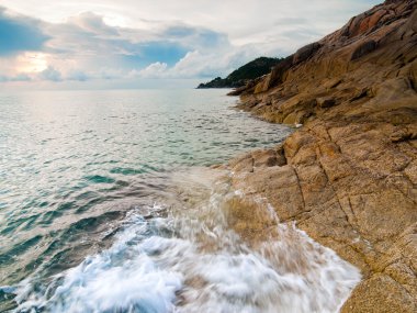 koh samui Tayland ada. plajda kayalar