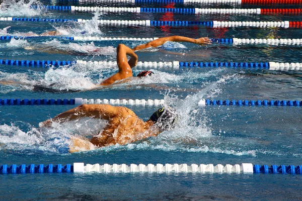 Swimming — Stock Photo, Image