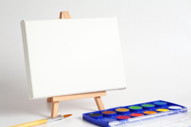 Eeasel and brush clipart