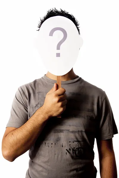 Bir adam ve kimlik hırsızlığı ve diğer kimlik sorunları gibi kavramları için kullanılan questionmark maskesi ile fotoğraf — Stok fotoğraf