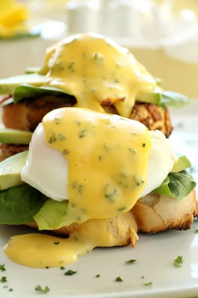 Bacon And Egg Benedict — Stock Photo, Image