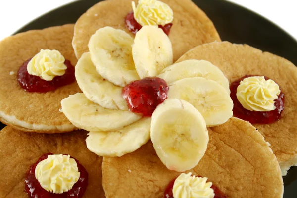 Pfannkuchen mit Butter und Marmelade — Stockfoto