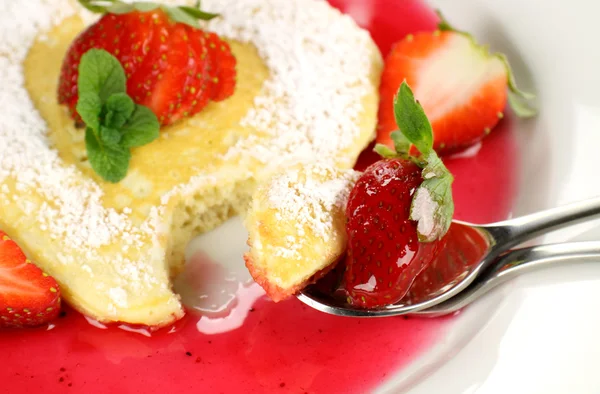 딸기 팬케이크 — 스톡 사진