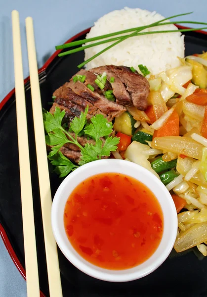 Lamb With Stir fry Vegetables — Stock Photo, Image