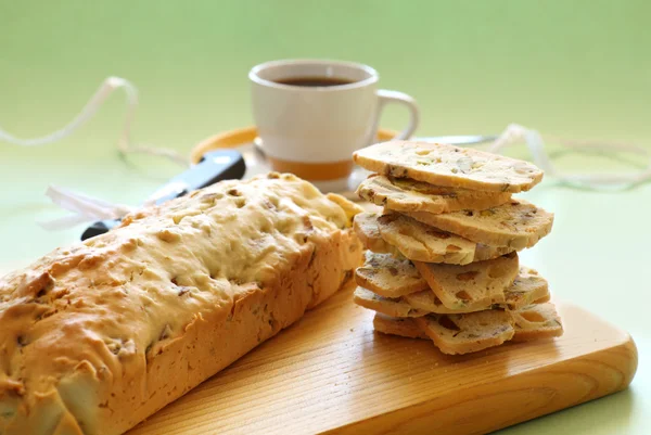 Pistácie chléb a kávu — Stock fotografie