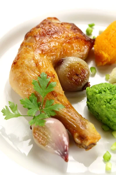 구운된 치킨 분기 — 스톡 사진