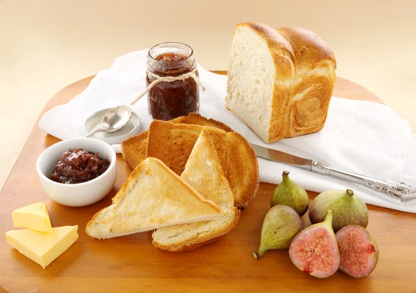 Feigenmarmelade und Brot — Stockfoto