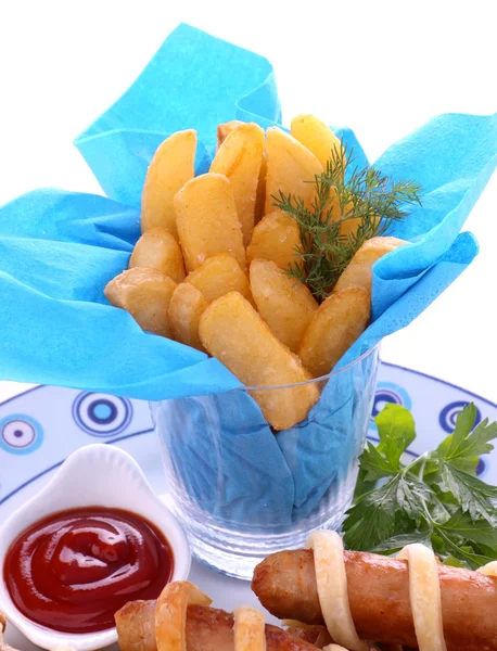 Patatine fritte e salsicce — Foto Stock