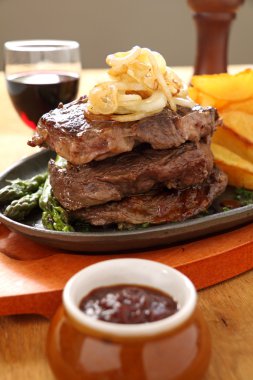 Steak And Wedges clipart