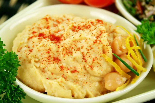 Paprika Hummus And Chickpeas — Stock Photo, Image