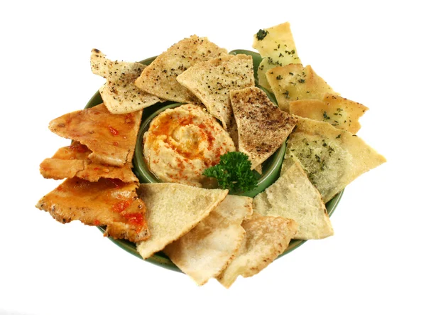Pita chipsy i hommus — Zdjęcie stockowe