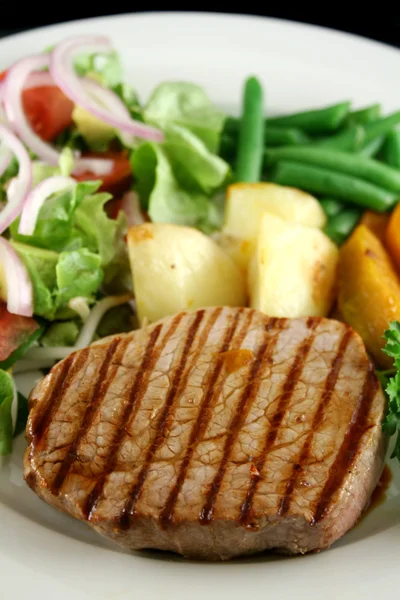 Steak és a zöldséget 3 — Stock Fotó