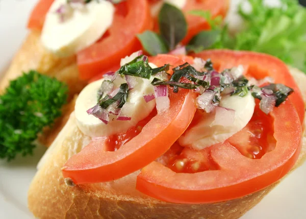 Tomato And Bocconcini Bites — Stock Photo, Image