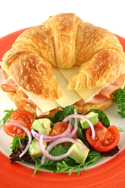 Skinka och ost croissant — Stockfoto