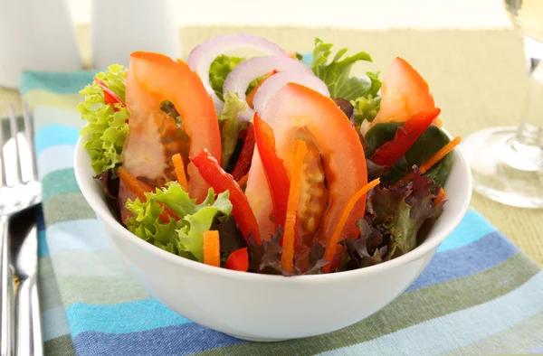 Einfacher Salat — Stockfoto