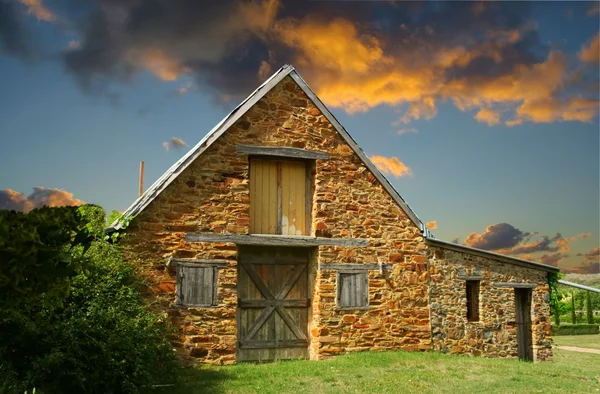 Staré kamenné stodoly — Stock fotografie