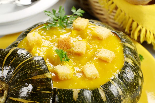 Pumpkin Soup With Croutons — Stock Photo, Image