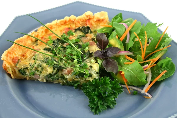 Spinach And Bacon Quiche — Stock Photo, Image