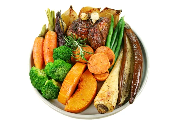 Cordero asado y verduras —  Fotos de Stock