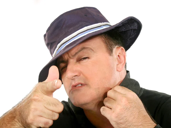 Mann mit Hut zeigt auf — Stockfoto
