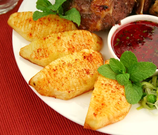 Patatas al horno crujiente — Foto de Stock