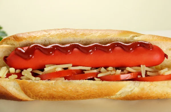 Hot Dog With Tomato — Stock Photo, Image