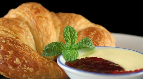 Croissant With Jam 4 — Stock Photo, Image