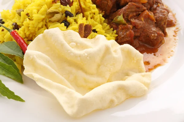 Pappadum och curry — Stockfoto