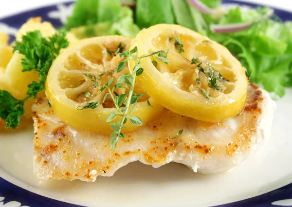 Pesce al limone fritto — Foto Stock