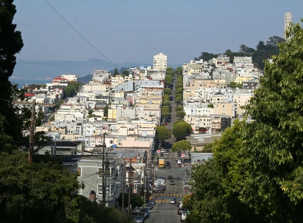 Сан-Франциско с Ломбард-стрит — стоковое фото
