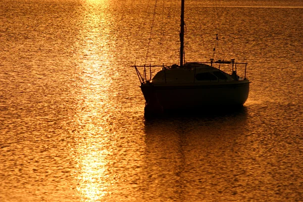 Słońce na wodzie — Zdjęcie stockowe
