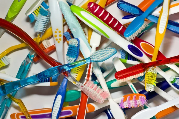 Escovas de dentes velhas — Fotografia de Stock