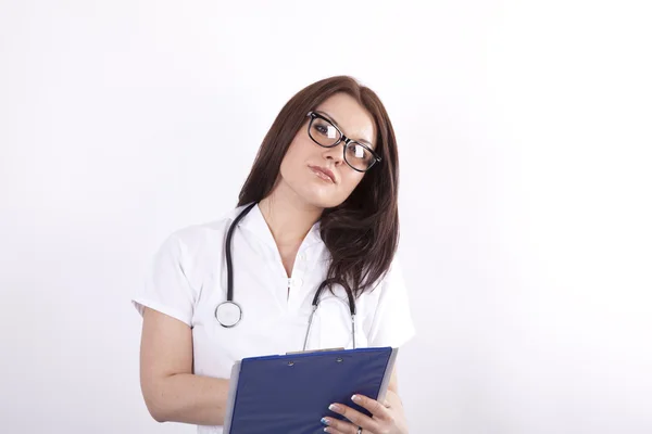 Jovem atraente médico feminino — Fotografia de Stock