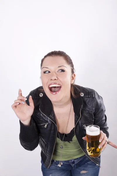 Young attractive woman enjoying her beer — Stock Photo, Image