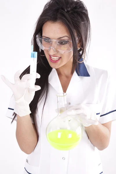 Young attractive woman lab technician — 图库照片