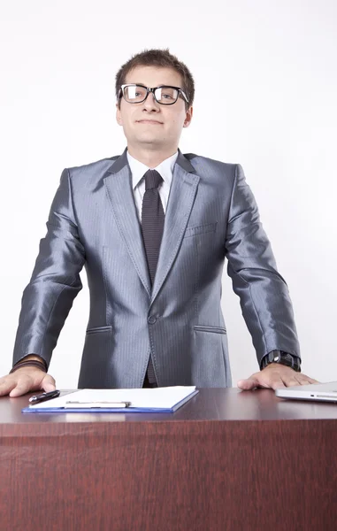Jovem secretário masculino — Fotografia de Stock