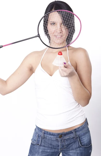 Mujer atractiva joven con raqueta de bádminton — Foto de Stock