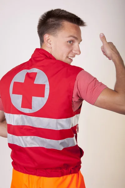 Genç erkek ambulans teknisyeni — Stok fotoğraf