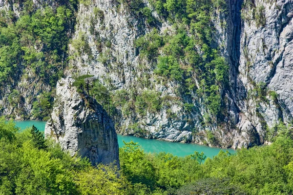 Manzara nehir dağ — Stok fotoğraf
