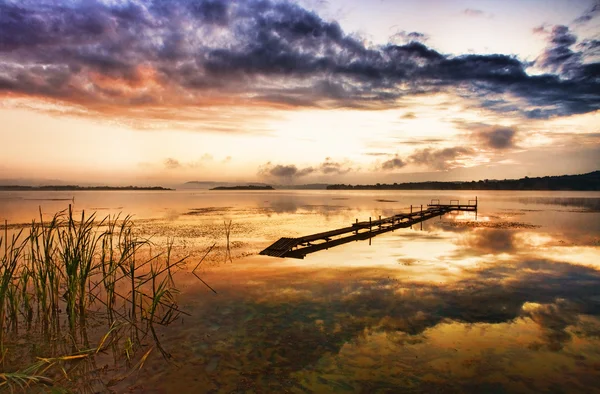 美丽的湖景观 — 图库照片