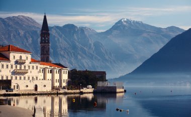 Cozy Perast clipart