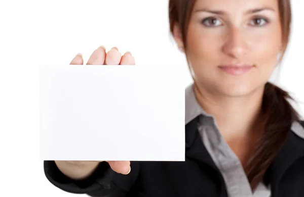 Empresaria sosteniendo tarjeta en blanco —  Fotos de Stock