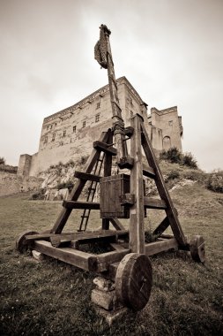 Catapult clipart