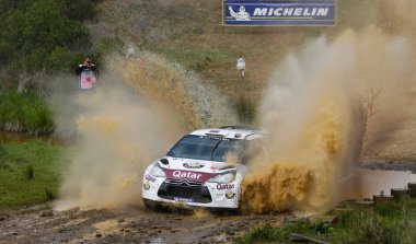 Algarve, Portekiz - 31 Mart: nasser al attitah (qat) sürüş olduğunu citroen ds3 wrc ralli de Portekiz 2012 31 Mart 2012, algarve, Portekiz