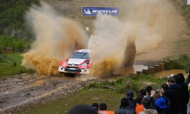 Algarve, Portekiz - 31 Mart: maciej oleksowicx (pol) sürüş 's ford fiesta s2000 ralli de Portekiz 2012 31 Mart 2012, algarve, Portekiz