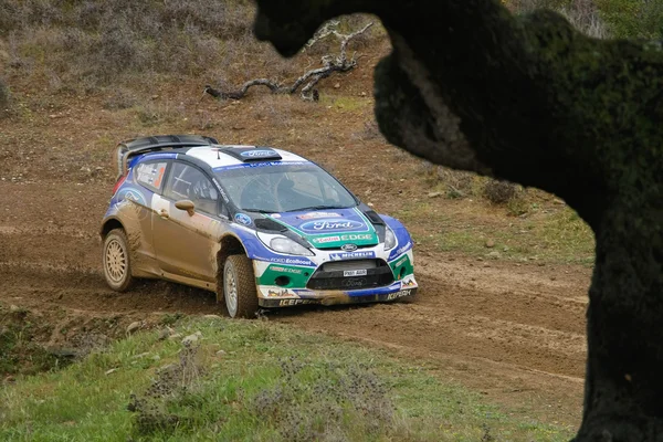 ALGARVE, PORTUGAL - 31 DE MARZO: Jari Matti Latvala (FIN) pilotará el Ford Fiesta RS WRC en el Rallye de Portugal 2012 el 31 de marzo de 2012 en Algarve, Portugal — Foto de Stock