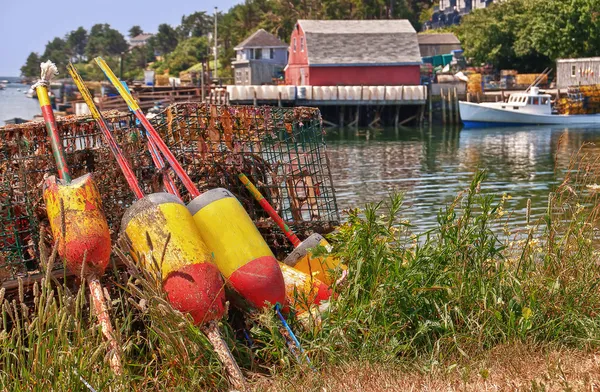 Lobster buoys and traps — Zdjęcie stockowe